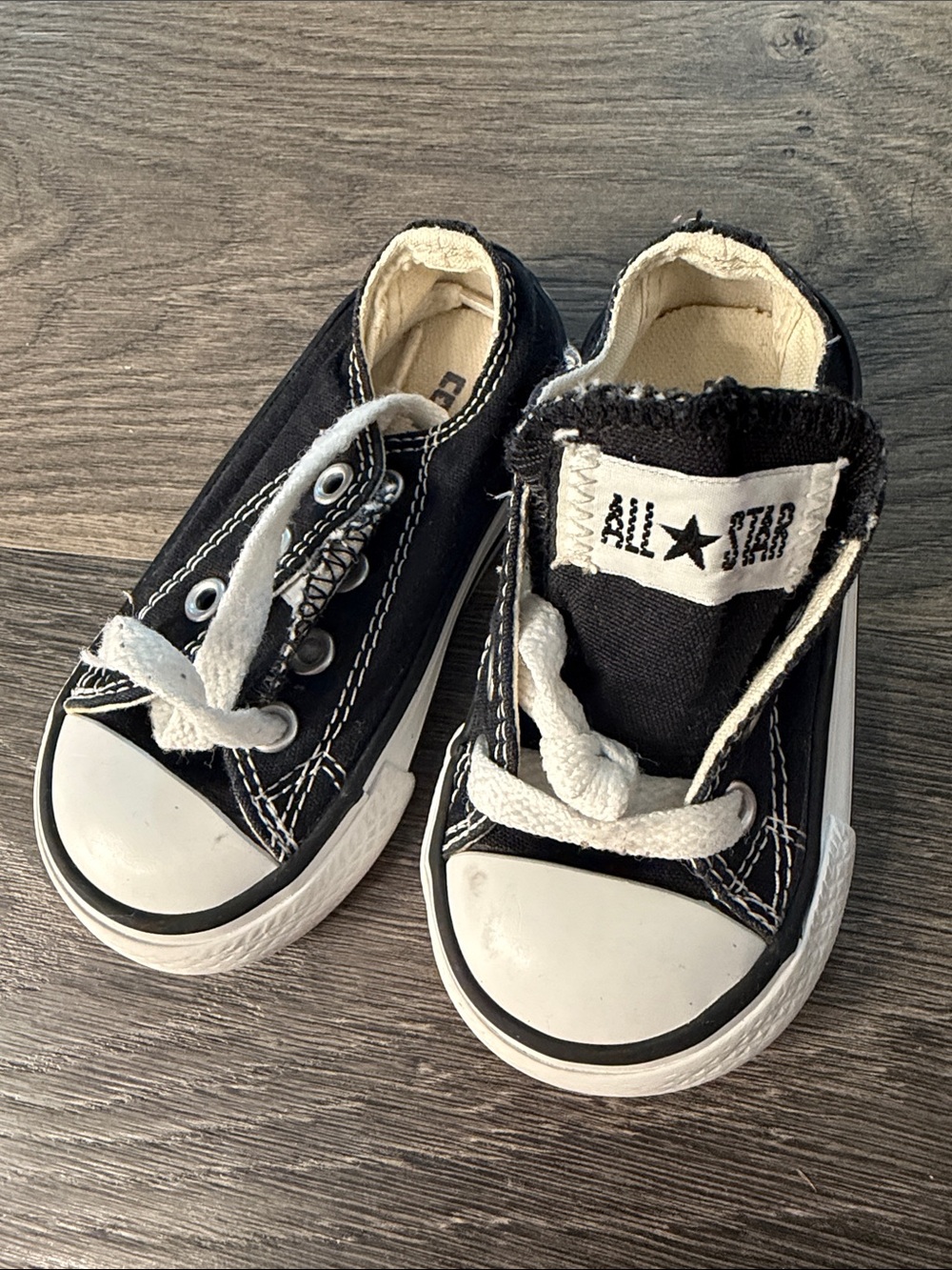Converse 5C Kids Black and White Low-Top Sneakers